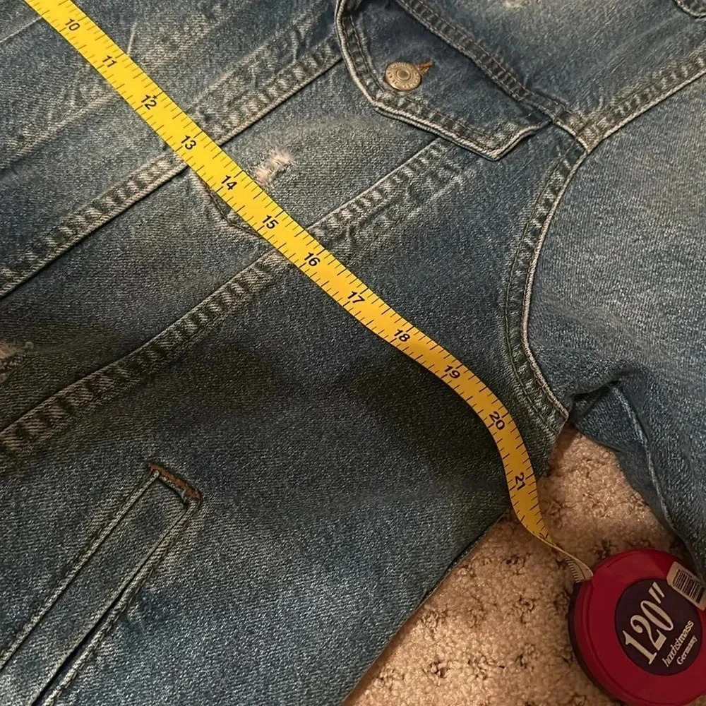 Hand Painted Denim Jacket - Picture 4 of 7
